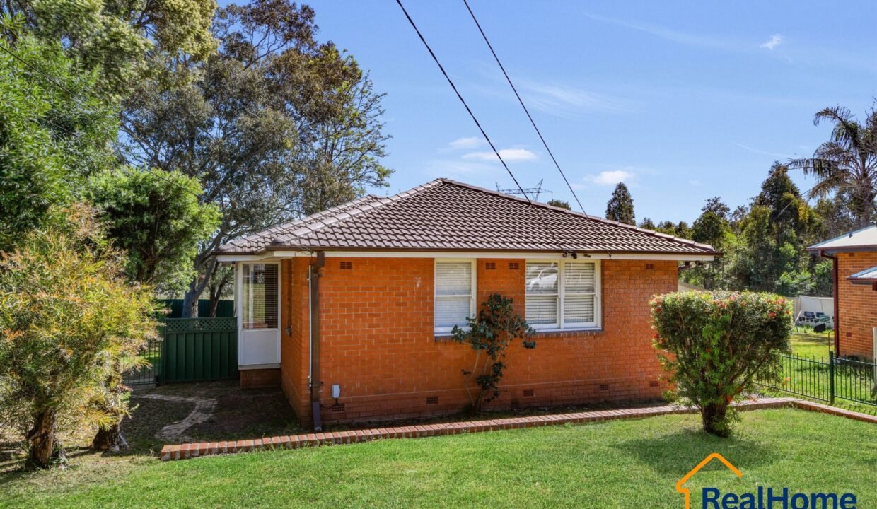 RealHome Real Estate Rent 48 Parkes Crescent, Blackett NSW 2770 Agent Derik Gomes (4)