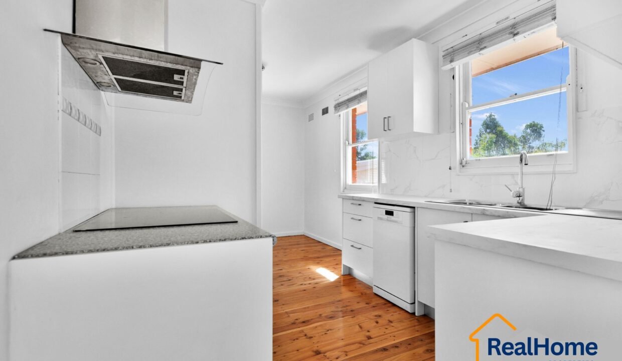 RealHome Real Estate Rent 48 Parkes Crescent, Blackett NSW 2770 Agent Derik Gomes (8)