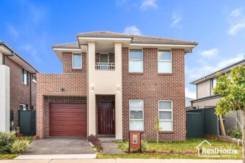 8-Qualmann-Street-Jordan-Springs-NSW-2747-RealHome-Agent-Derik-Gomes-Rent-Real-Estate-Sydney