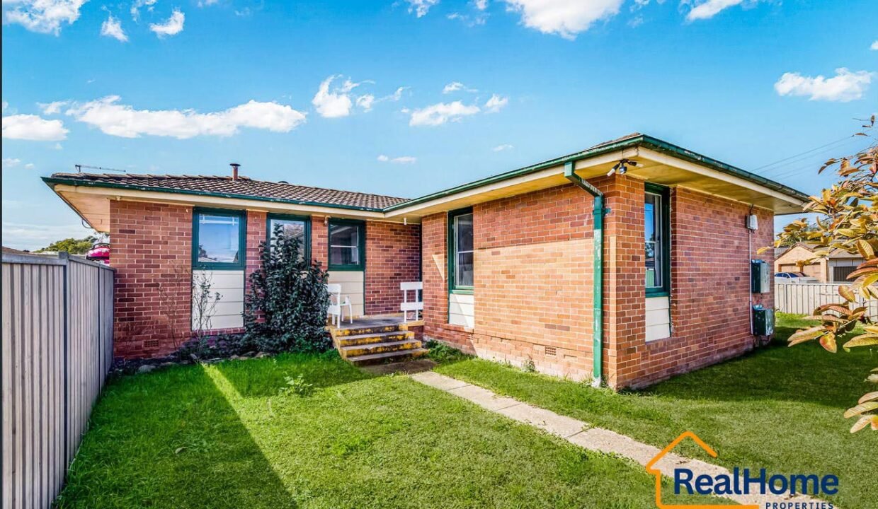 8 Redditch Cres Hebersham NSW 2770 For Rent RealHome Real Estate Sydney Blacktown (1)
