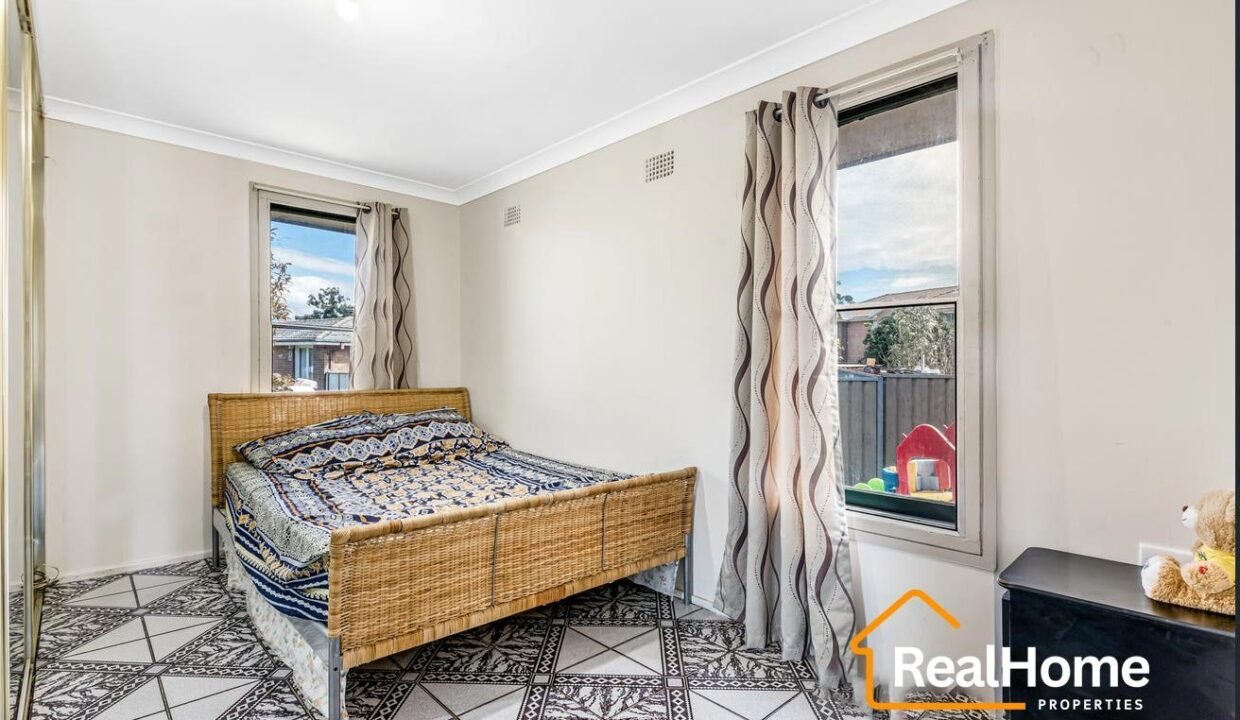 8 Redditch Cres Hebersham NSW 2770 For Rent RealHome Real Estate Sydney Blacktown (5)