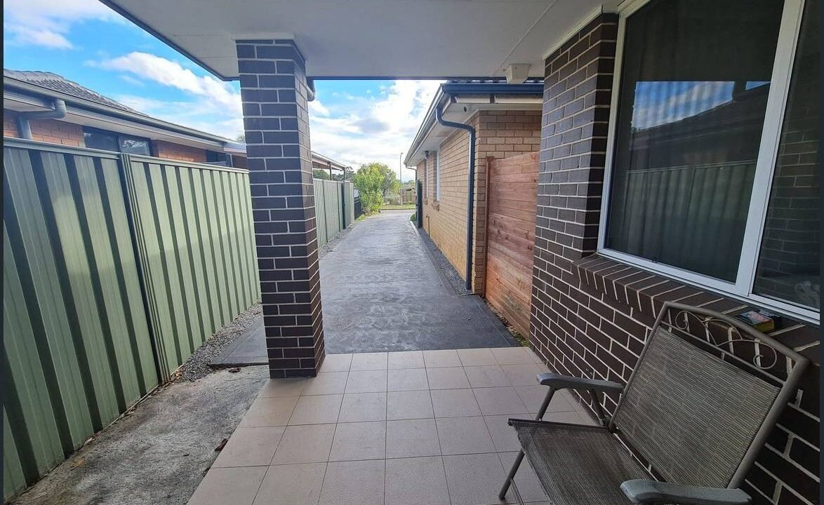 RealHome Properties for Rent 21A Niblo St, Doonside NSW 2767 (12)