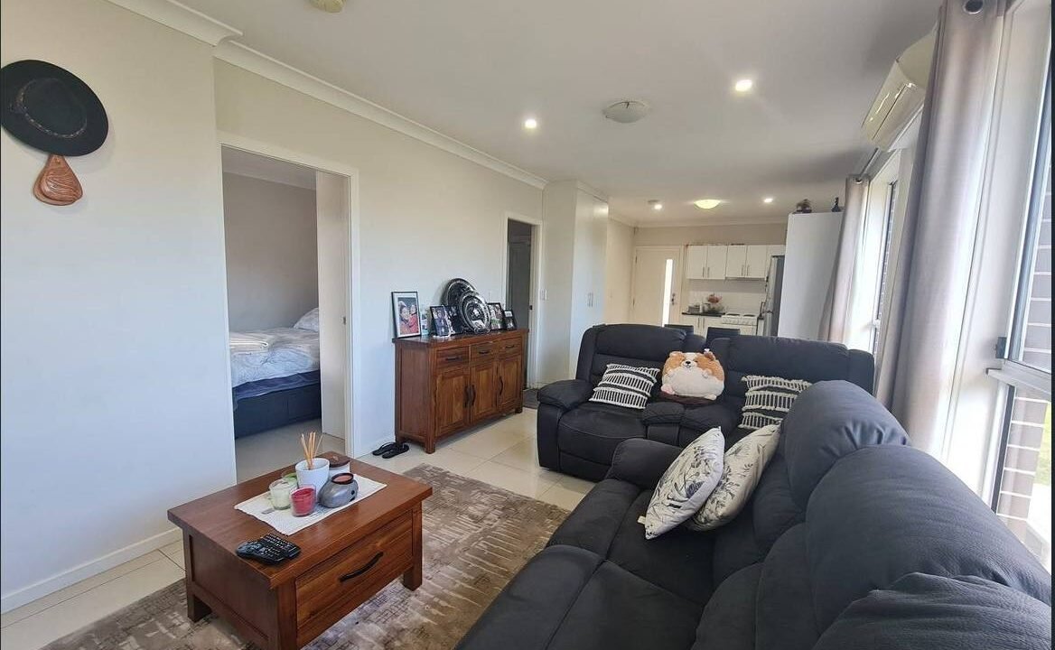 RealHome Properties for Rent 21A Niblo St, Doonside NSW 2767 (3)