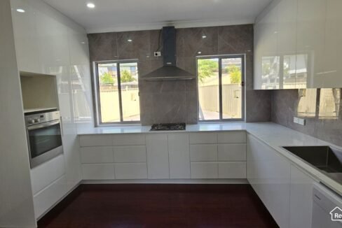 122 Freeman Street, Lalor Park, NSW 2147 Rent RealHome Properties Agent Derik Gomes